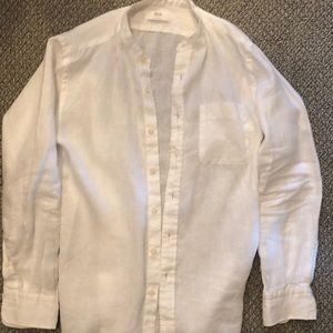 Uniqlo linen shirt